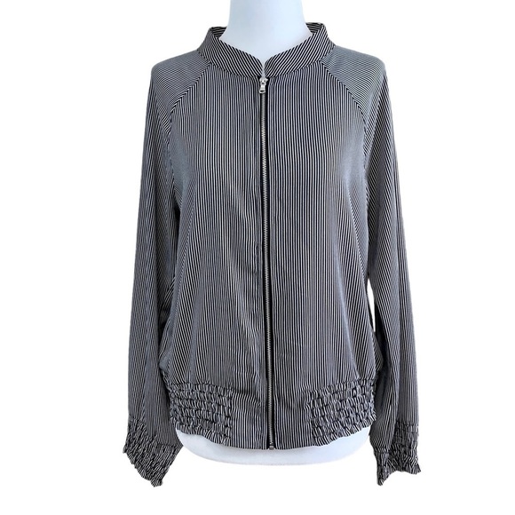 NWOT Maurices Zip Up Light Weight Jacket - Picture 2 of 14